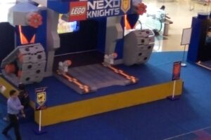 sewa panggung indoor