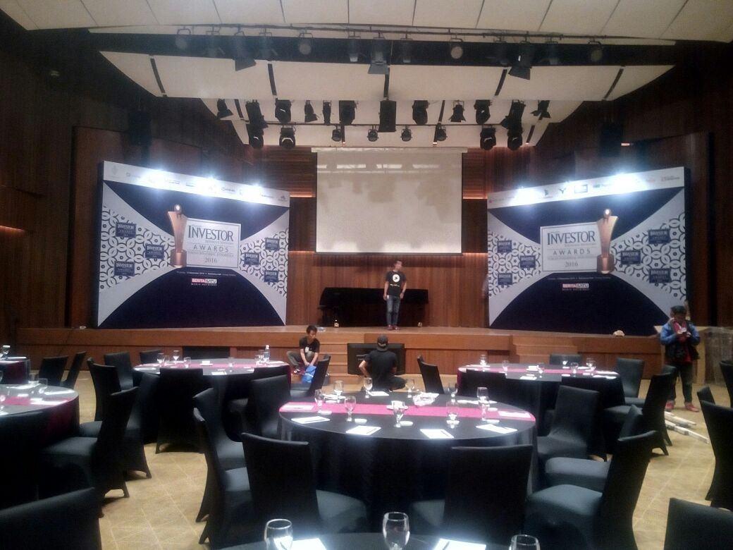 Panggung dan backdrop event ballroom – Dua Latar Production